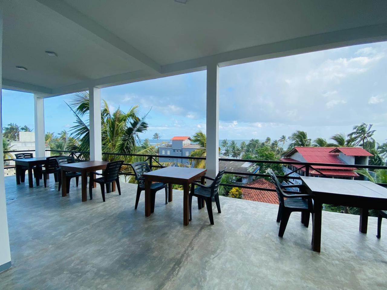 The Wave'S Guest House 米瑞莎 外观 照片