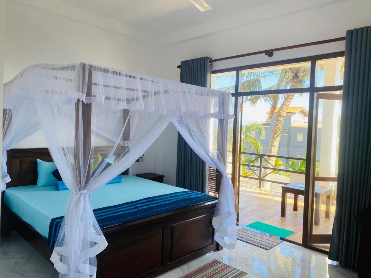 The Wave'S Guest House 米瑞莎 外观 照片