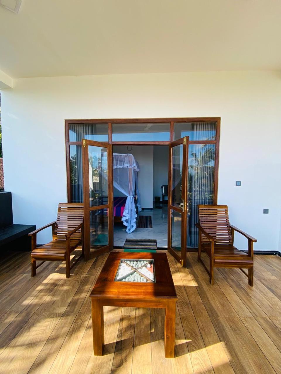 The Wave'S Guest House 米瑞莎 外观 照片