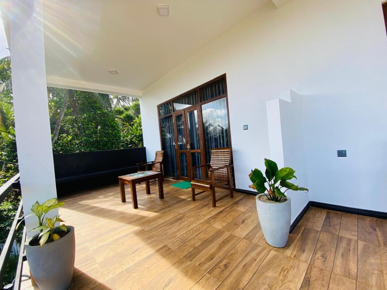 The Wave'S Guest House 米瑞莎 外观 照片